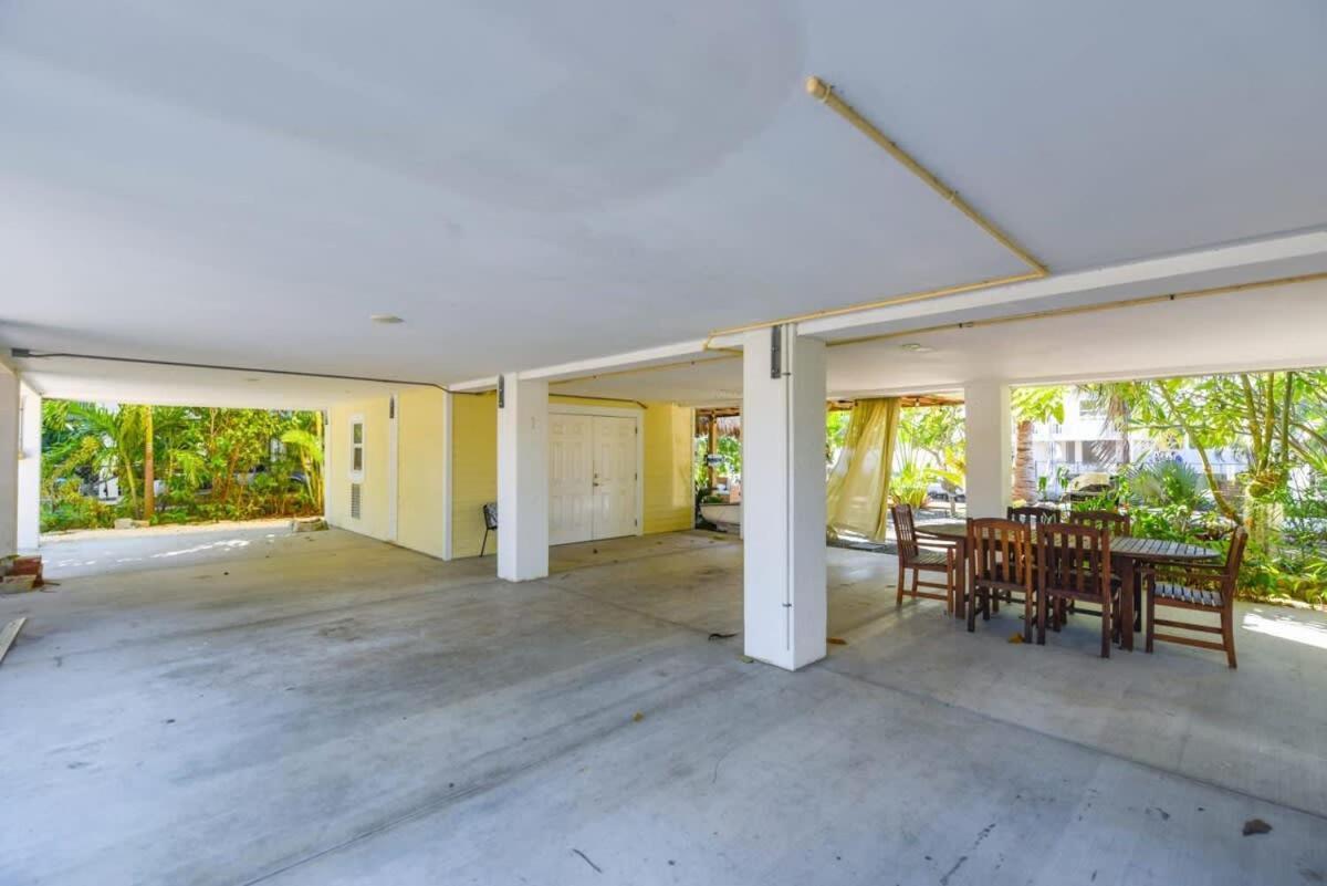 Loggerhead Lagoon - Modern Waterfront Home Pirates Cove Екстер'єр фото